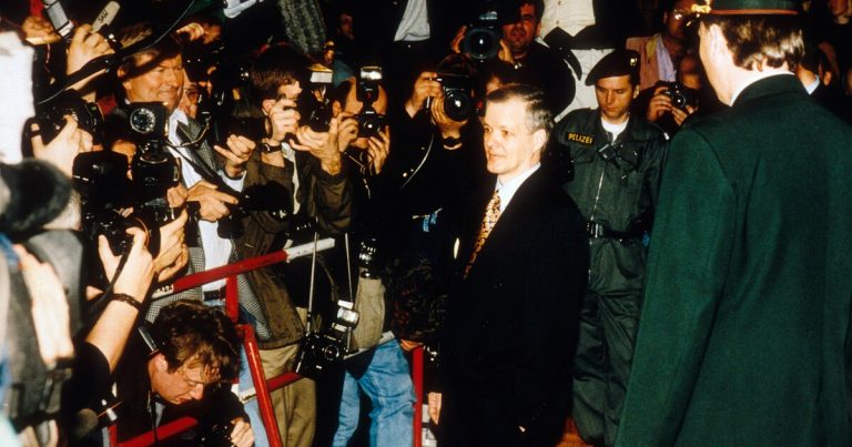 El caso del escritor famoso: Misterio, Holmes y secretos literarios