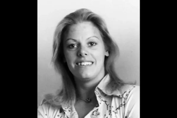 Asesinato de Aileen Wuornos: Infancia, Crímenes & Legado